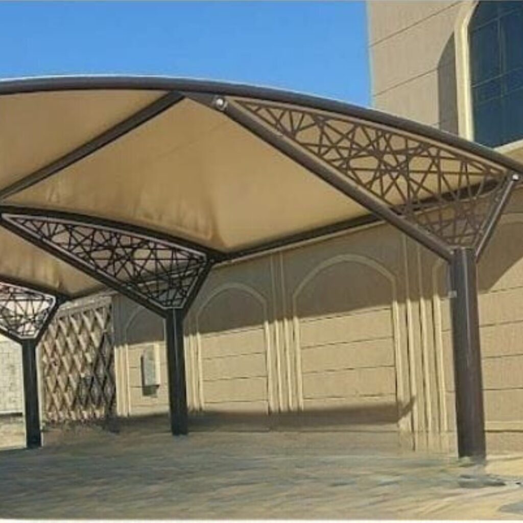 مظلة سيارة