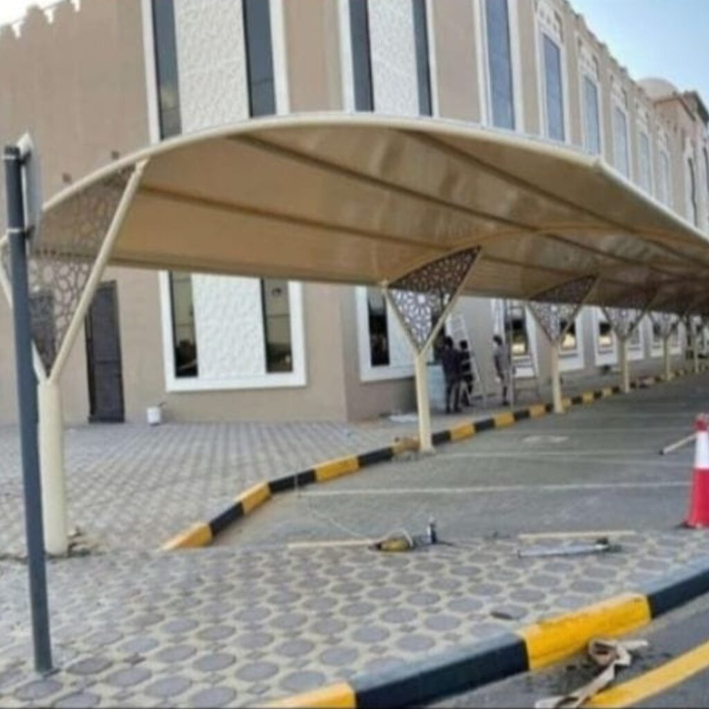مظلات سيارات